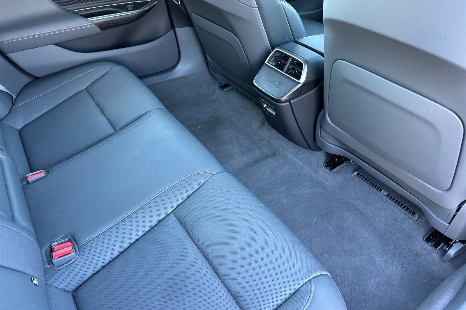 Used 2026 Lucid Air Pure RWD image 18