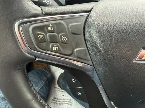 Used 2017 Chevrolet Volt LT image 19