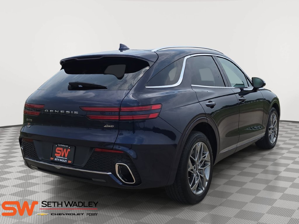 Used 2025 Genesis GV70 2.5T AWD/4WD image 7