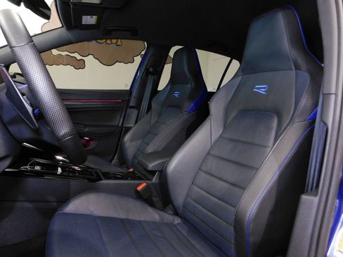 Used 2024 Volkswagen Golf R AWD/4WD image 32