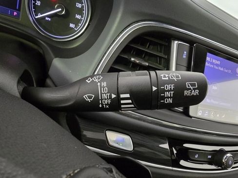 Used 2021 Buick Enclave Essence w/ Sound and Sites Package image 24