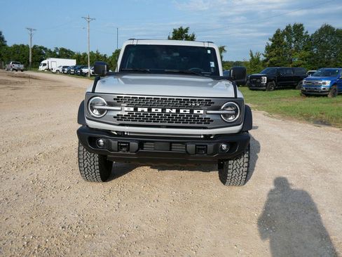 New 2026 Ford Bronco Badlands AWD/4WD image 9