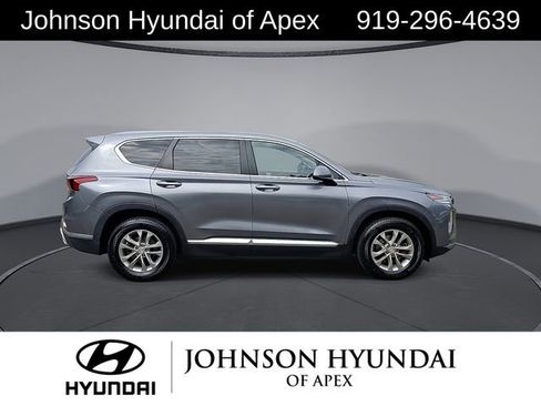 Used 2019 Hyundai Santa Fe SE FWD image 10