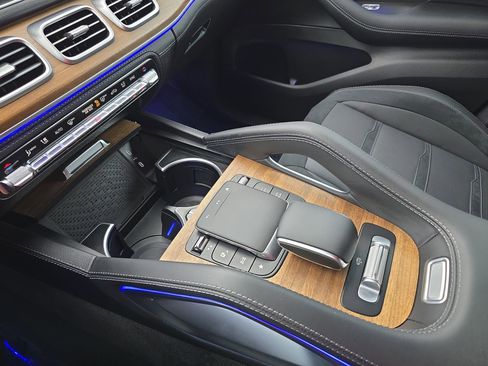 Used 2024 Mercedes-Benz GLE 53 AMG 4MATIC Coupe image 25