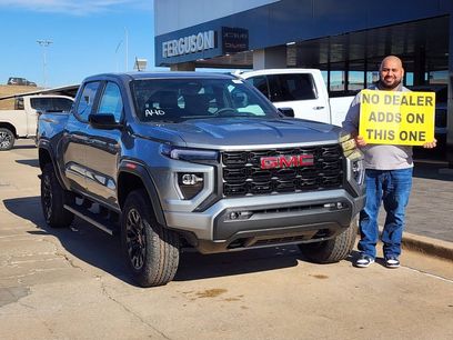 New 2026 GMC Canyon Elevation w/ Convenience Package