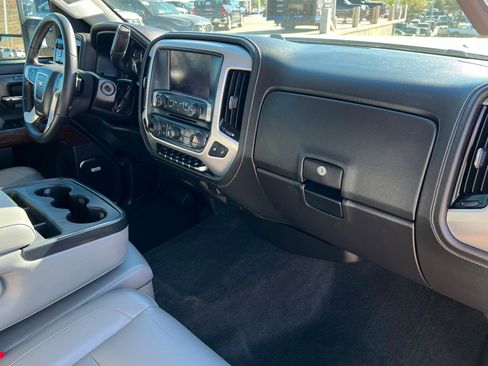 Used 2016 GMC Sierra 2500 SLT w/ Duramax Plus Package image 24