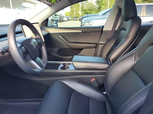Used 2025 Tesla Model Y Performance AWD/4WD image 18