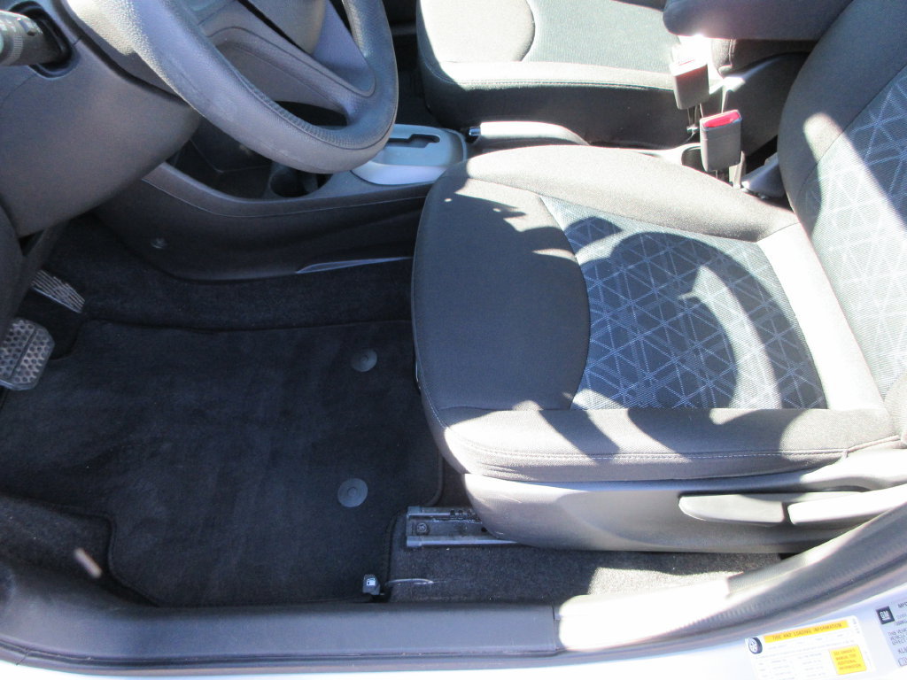 Certified 2022 Chevrolet Spark LS FWD image 19