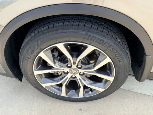 Used 2023 Acura MDX FWD w/ Technology Package image 16