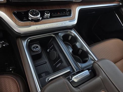 New 2027 Ford Expedition King Ranch AWD/4WD image 8