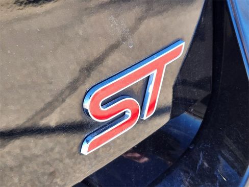 Used 2021 Ford Explorer ST w/ Equipment Group 401A image 7