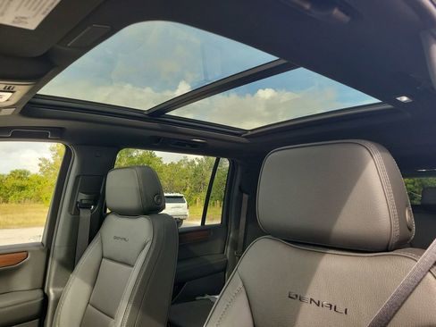 New 2026 GMC Yukon XL Denali w/ Sun & Power Step Package image 30