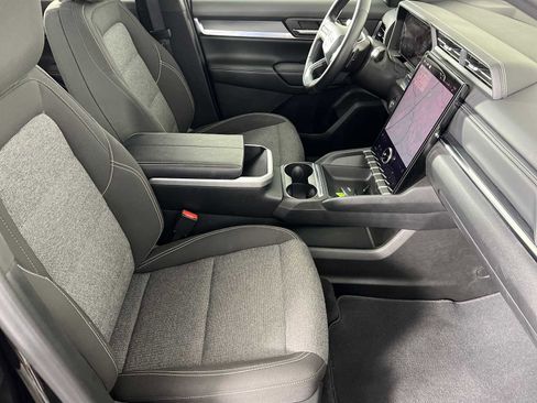 Certified 2025 GMC Terrain Elevation AWD/4WD image 23