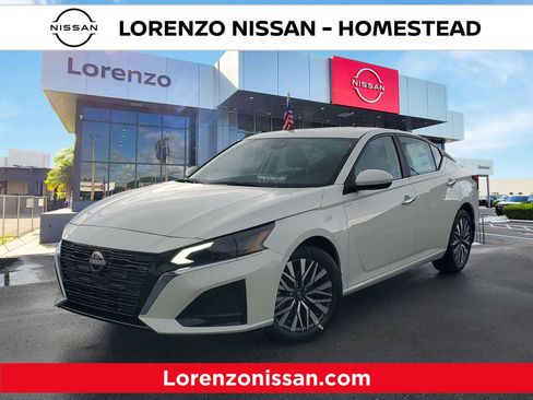 New 2025 Nissan Altima 2.5 SV w/ SV Premium Package image 1