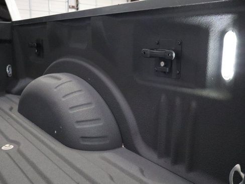 Used 2017 Ford F350 4x4 Crew Cab Super Duty image 31