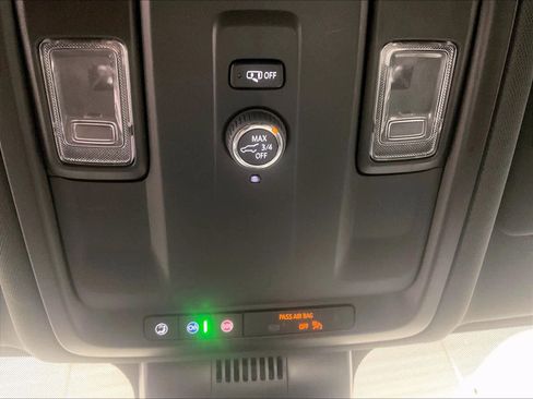 Used 2025 Chevrolet Tahoe LT image 26