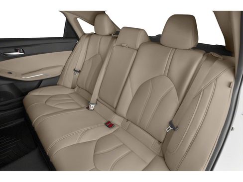 Used 2020 Toyota Avalon XLE w/ Moonroof Package FWD image 8
