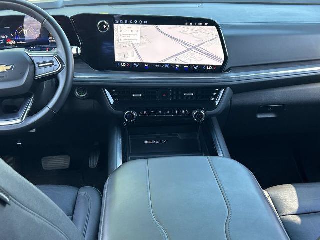 Used 2025 Chevrolet Tahoe LT RWD image 16