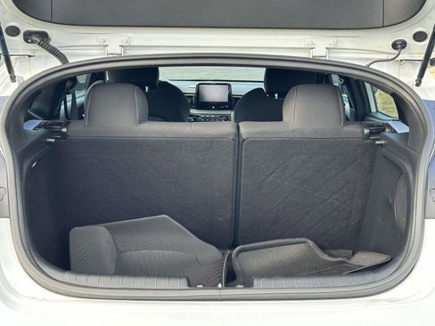 Used 2020 Hyundai Veloster N w/ Performance Package image 24