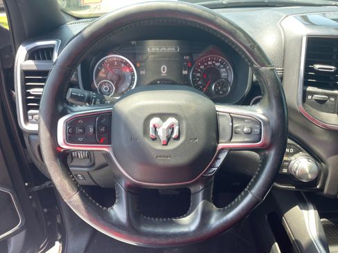 Used 2021 RAM 1500 Laramie w/ Sport Appearance Package AWD/4WD image 7