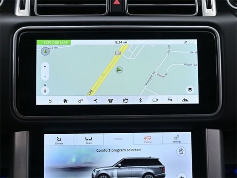 Used 2021 Land Rover Range Rover P525 Westminster Edition LWB image 32