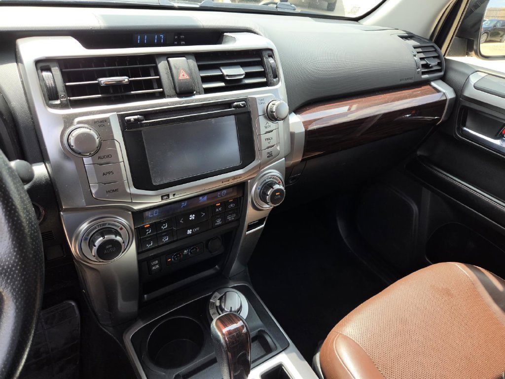 Used 2016 Toyota 4Runner Limited AWD/4WD image 24