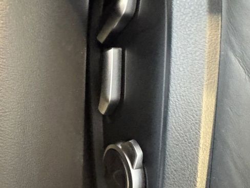 Used 2021 Audi R8 V10 w/ Premium Package image 25