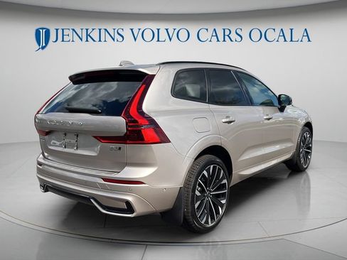 New 2026 Volvo XC60 B5 Ultra w/ Protection Package Premier AWD/4WD image 3