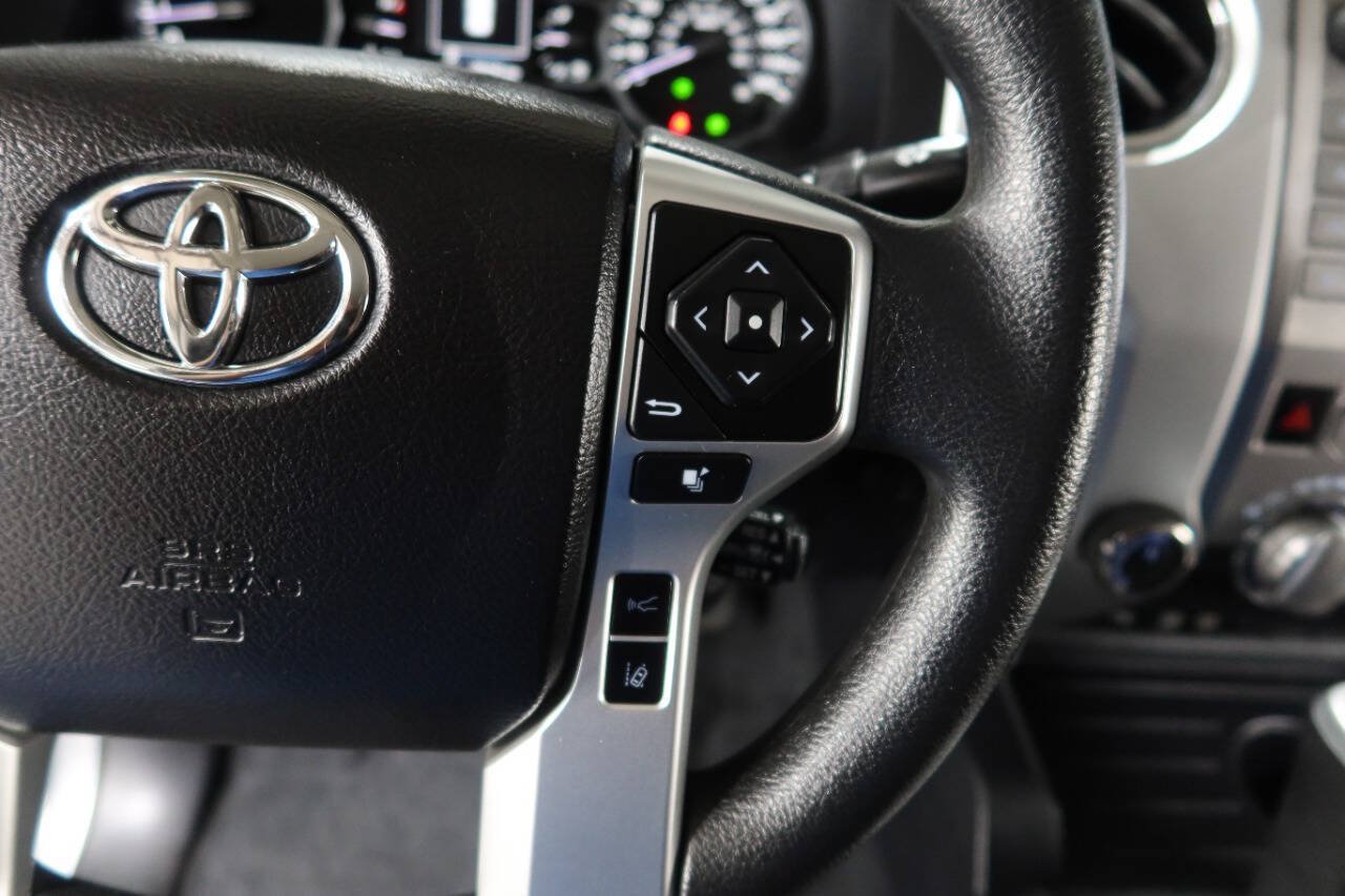 Used 2021 Toyota Tundra SR5 w/ SR5 Upgrade Package AWD/4WD image 33