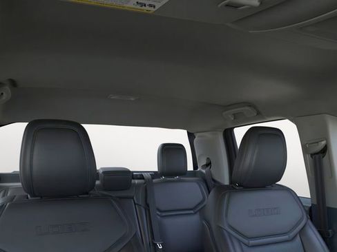 New 2026 Ford Maverick Lobo image 12