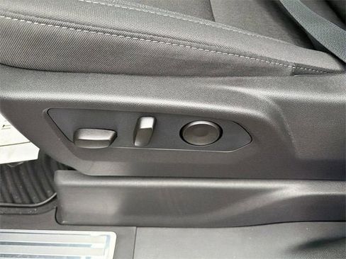 New 2026 Chevrolet Silverado 2500 LT image 17