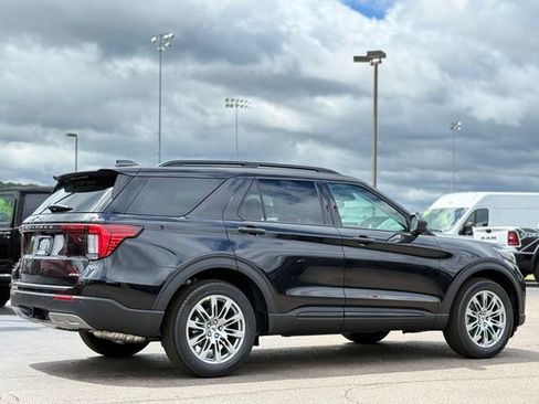 New 2026 Ford Explorer Active w/ Active Comfort Package AWD/4WD image 39