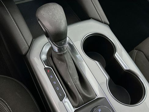 Used 2023 Chevrolet Blazer LT image 24