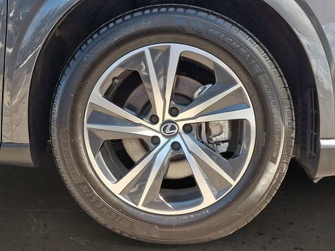 Used 2025 Lexus RX 350 Premium image 9