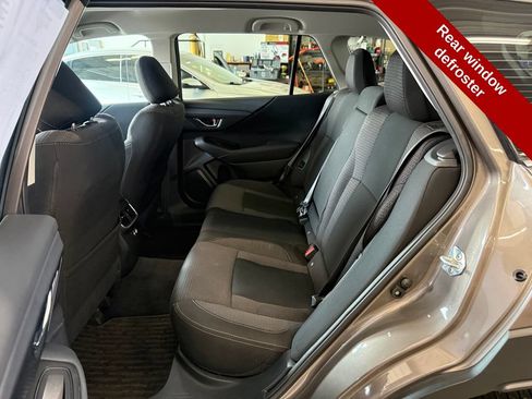 Used 2024 Subaru Outback Premium AWD/4WD image 30