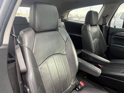 Used 2015 Buick Enclave Leather FWD image 27