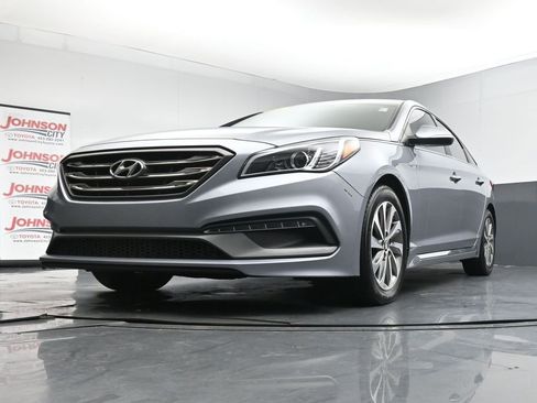 Used 2016 Hyundai Sonata Sport w/ Option Group 02 image 34