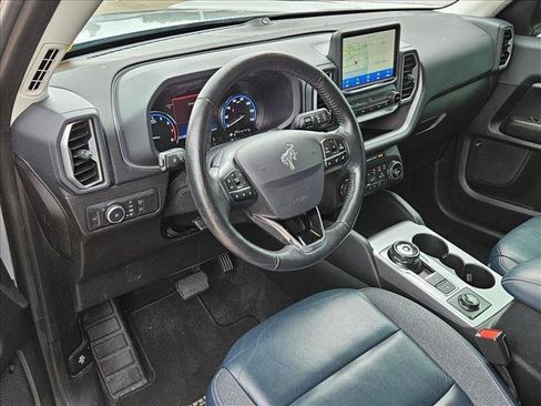 Used 2021 Ford Bronco Sport Outer Banks w/ Outer Banks Package AWD/4WD image 9