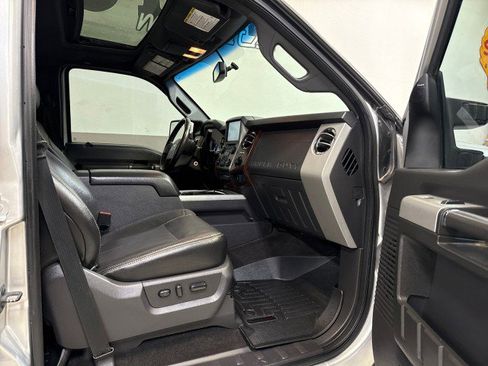 Used 2014 Ford F450 Lariat w/ Lariat Ultimate Package image 53