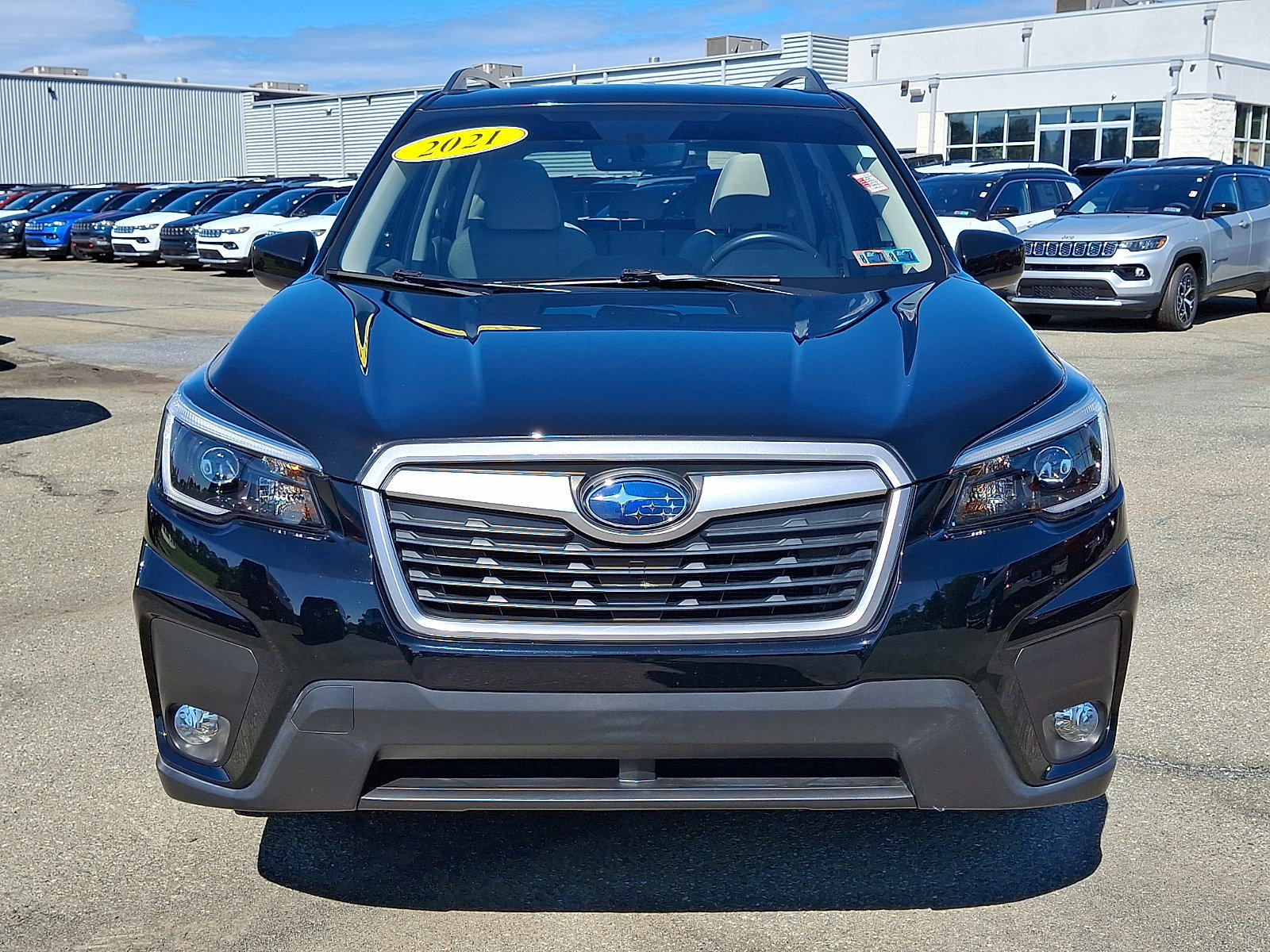 Used 2021 Subaru Forester Premium AWD/4WD image 2