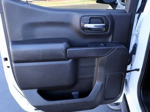 Used 2024 Chevrolet Silverado 1500 Custom Trail Boss w/ LPO, Dark Essentials Package image 25