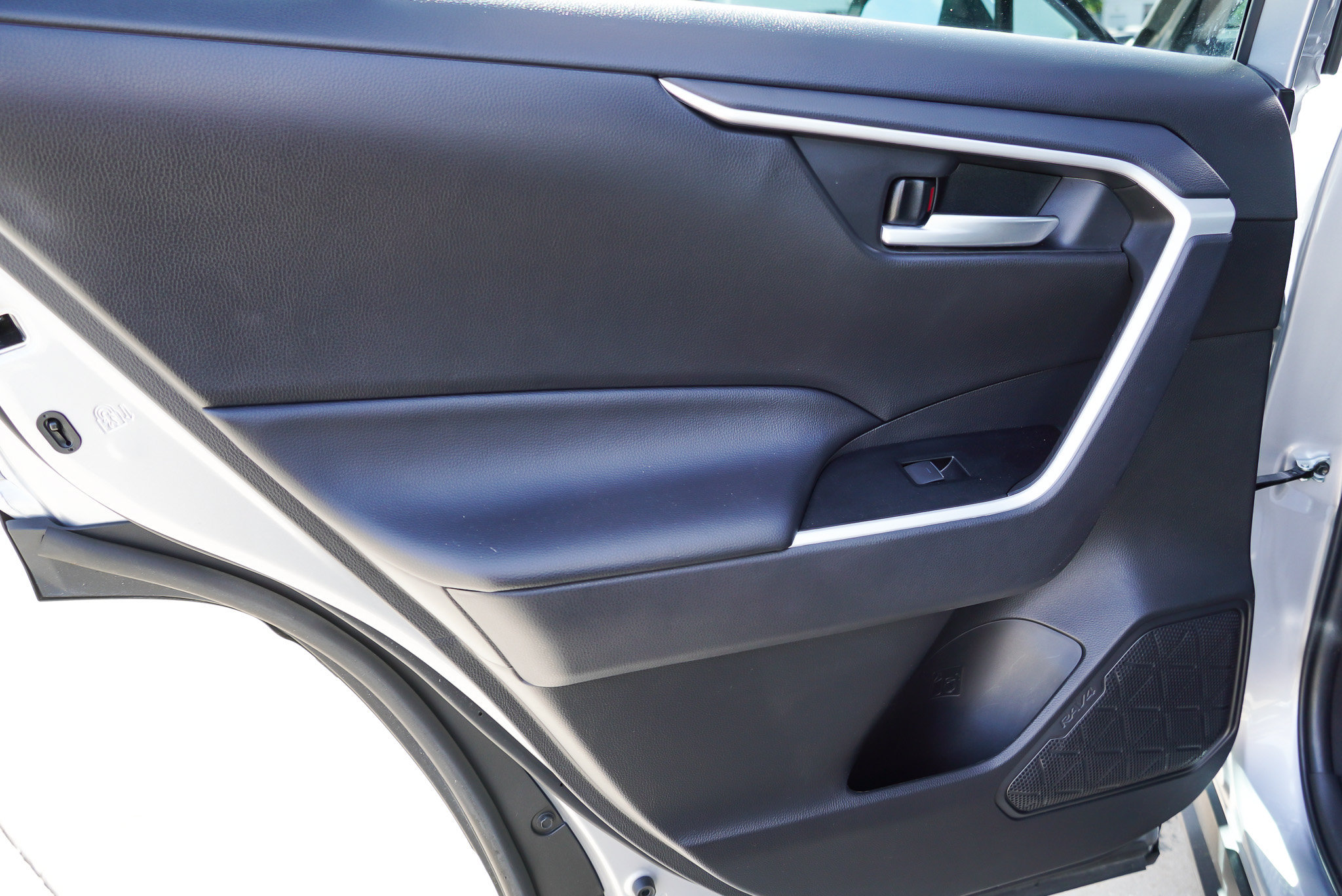 Certified 2025 Toyota RAV4 XLE AWD/4WD image 23