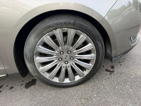 Used 2016 Lincoln MKS AWD w/ Equipment Group 101A image 6