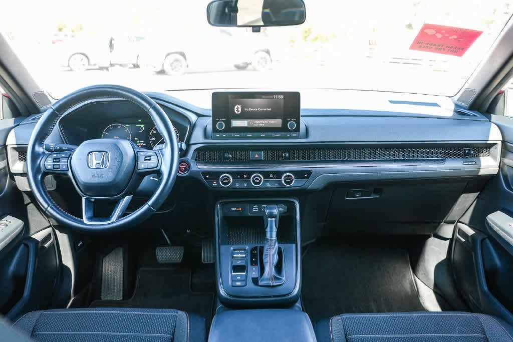 Used 2025 Honda CR-V Sport image 12