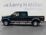 Used 2005 Ford F250 Lariat image 2