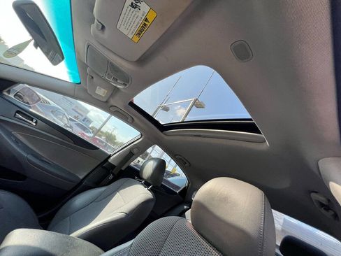 Used 2011 Hyundai Sonata SE w/ Navigation & Sunroof Pkg 4 FWD image 22