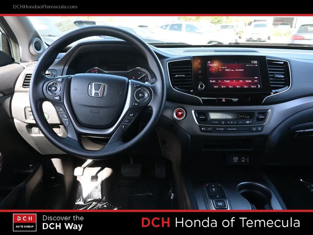 Certified 2023 Honda Ridgeline Sport image 8