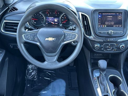 Used 2022 Chevrolet Equinox LT image 15