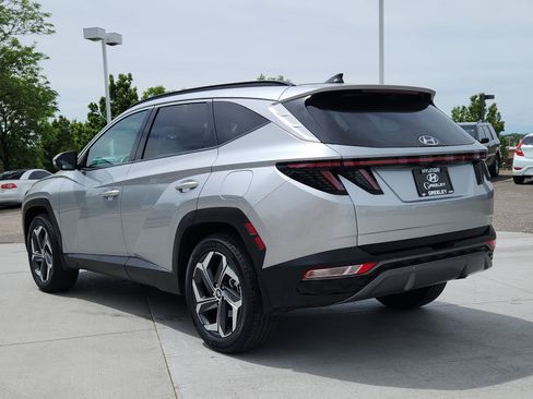 Used 2024 Hyundai Tucson Limited AWD/4WD image 3