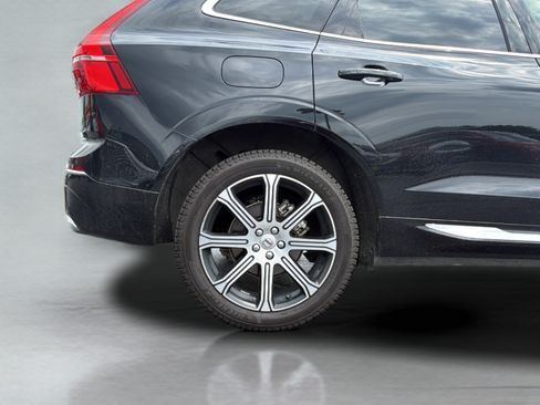Used 2021 Volvo XC60 T5 Inscription w/ Climate Package AWD/4WD image 13